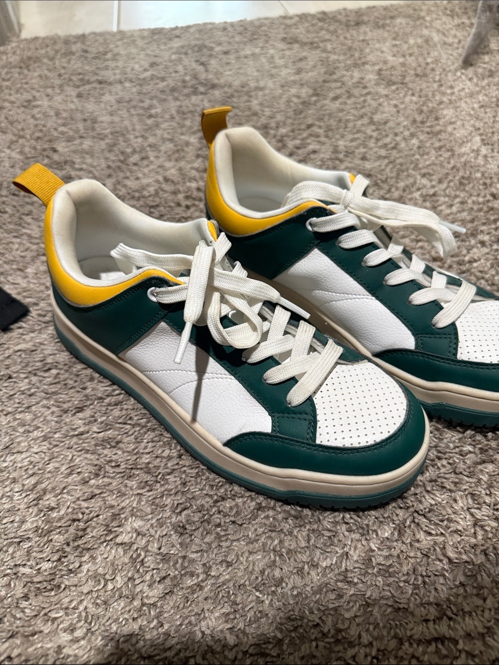 Steve Madden White, Green & Yellow Low-Top Sneakers